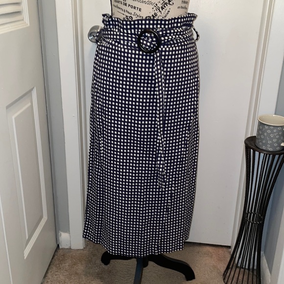 Woven Melanie Wrap Navy & white Gingham Skirt - NWT - SZ Medium- 2 pockets- belt - Picture 1 of 7
